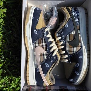 Nike Men's Shoes in Black, Blue, and Tan